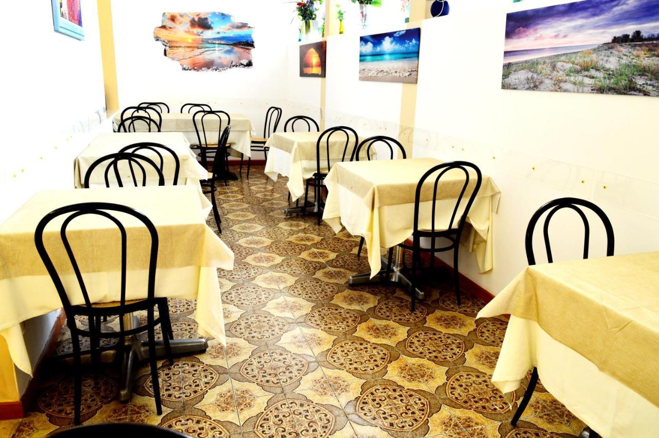 Hotel Cirene Rimini Exterior photo