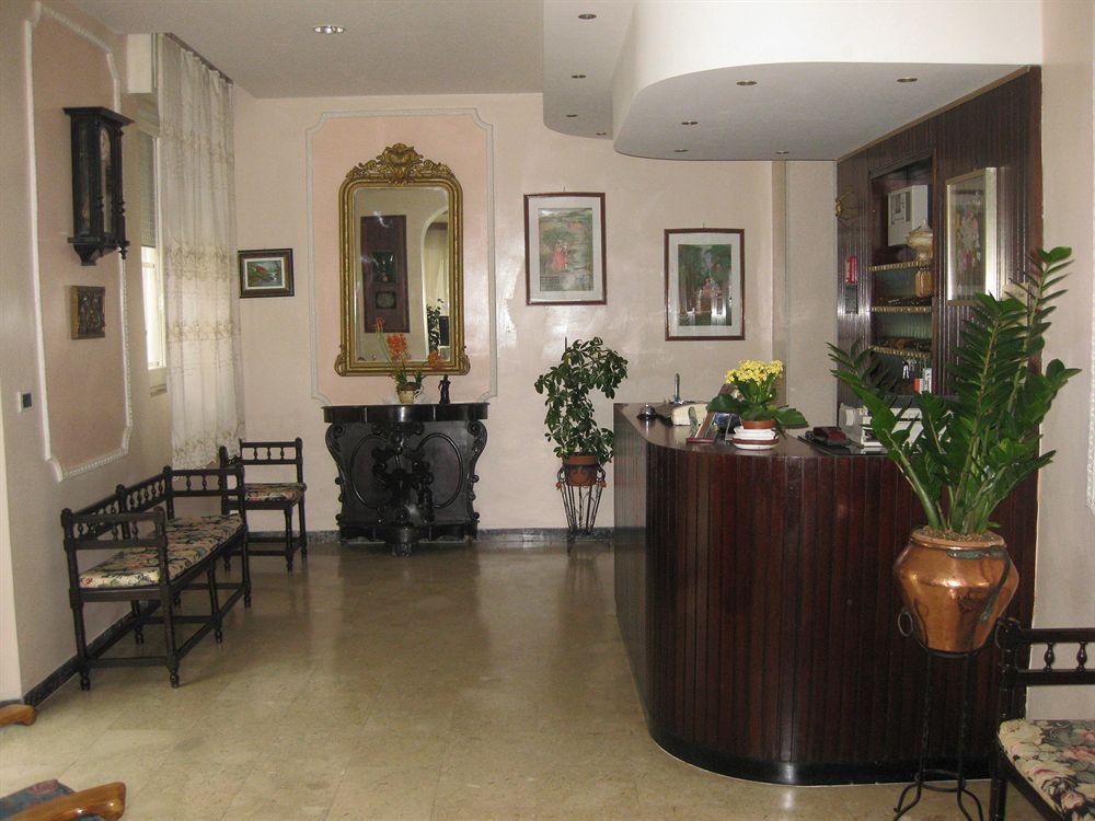 Hotel Cirene Rimini Exterior photo